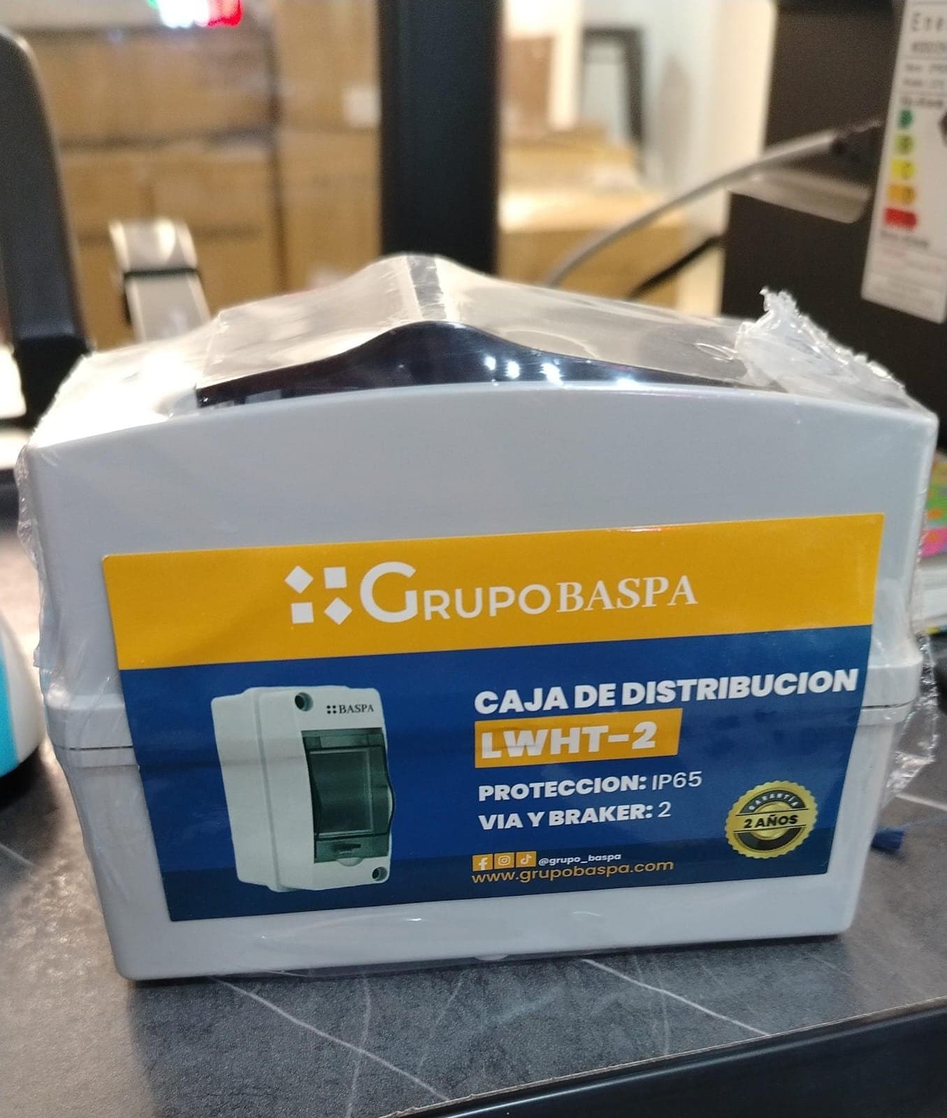 BASPA CAJA PLASTICA 2MOD C/TAPA POLARIZADA GRIS